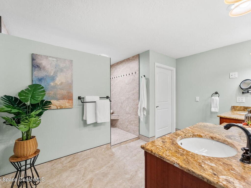 6215 S Tropical Trail, Merritt Island, FL 32952