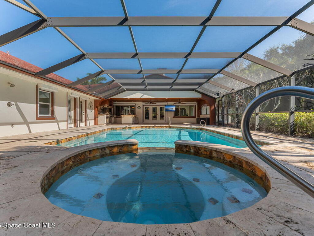 6215 S Tropical Trail, Merritt Island, FL 32952