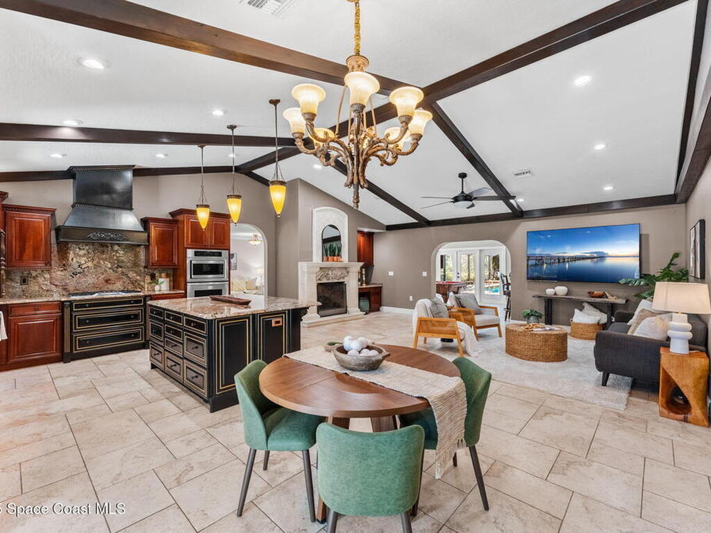 6215 S Tropical Trail, Merritt Island, FL 32952