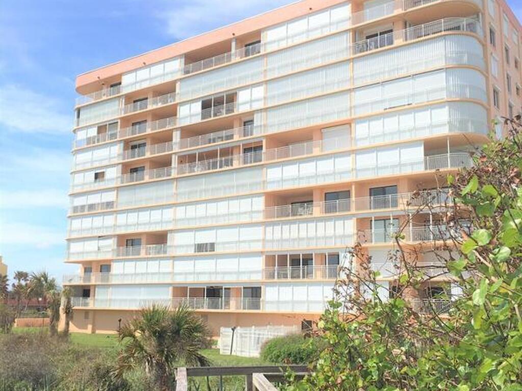 6770 Ridgewood Avenue, Cocoa Beach, FL 32931