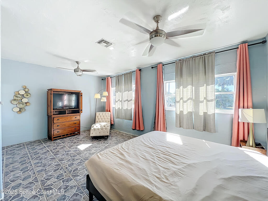 113 SE 1st Street, Satellite Beach, FL 32937