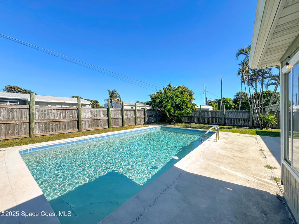 113 SE 1st Street, Satellite Beach, FL 32937