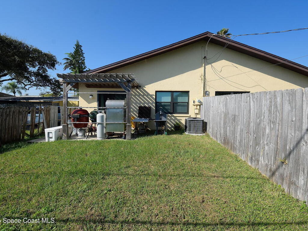 139 Woodland Avenue, Cocoa Beach, FL 32931