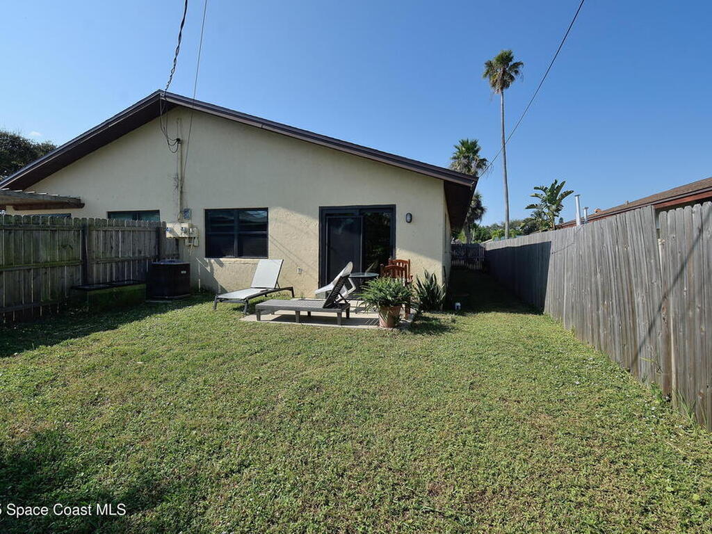 141 Woodland Avenue, Cocoa Beach, FL 32931