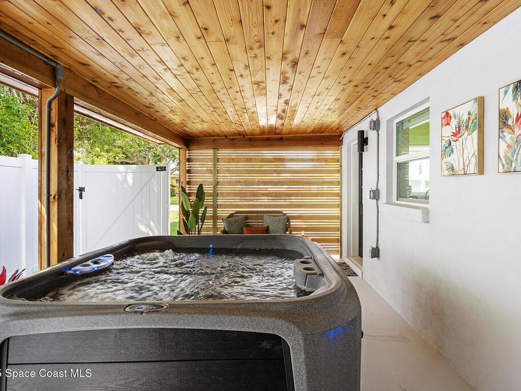 333 Tyler Avenue, Cape Canaveral, FL 32920