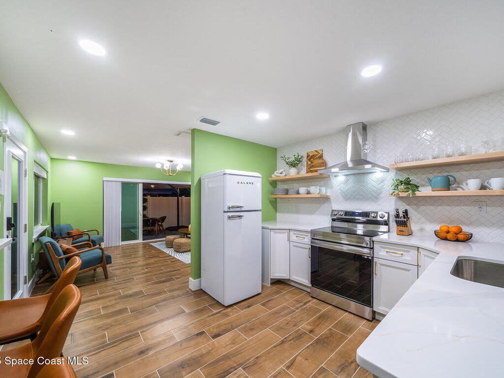 333 Tyler Avenue, Cape Canaveral, FL 32920