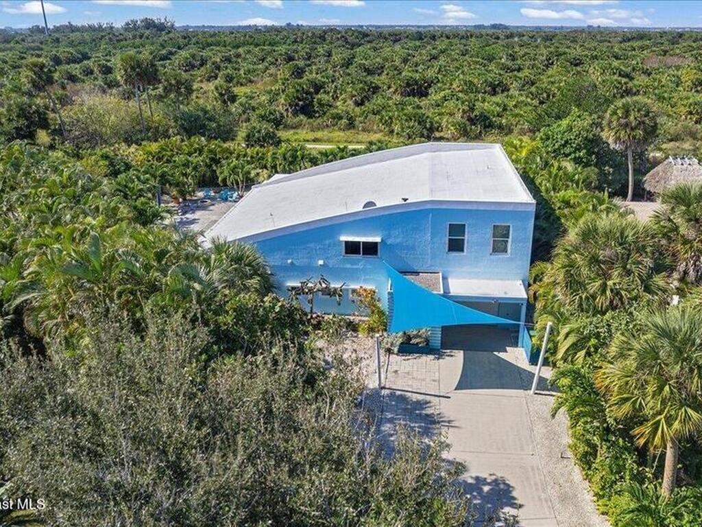 7144 Floridana Avenue, Melbourne Beach, FL 32951