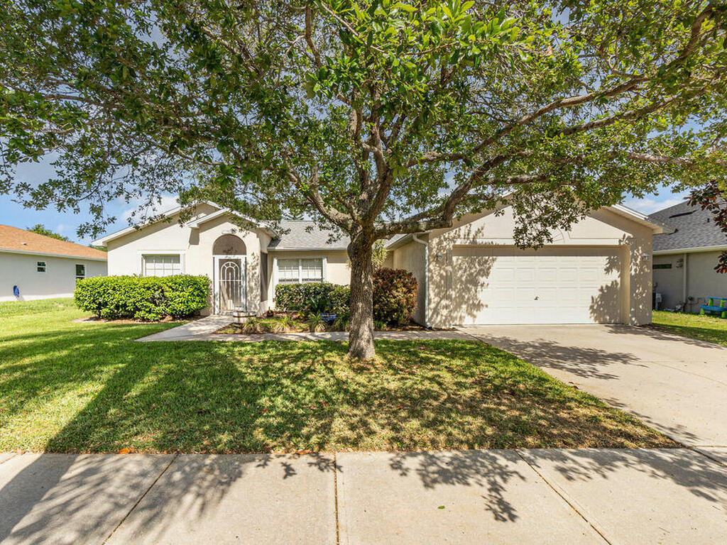 1742 Laramie Circle, Suntree, FL 32940