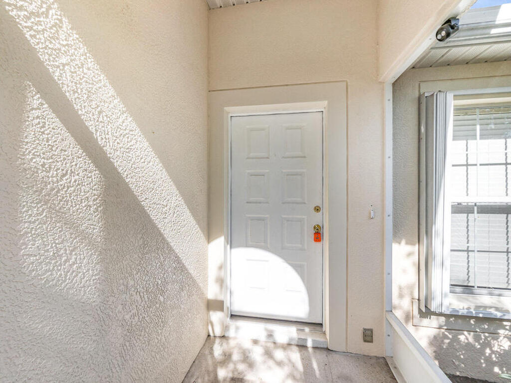 1742 Laramie Circle, Suntree, FL 32940