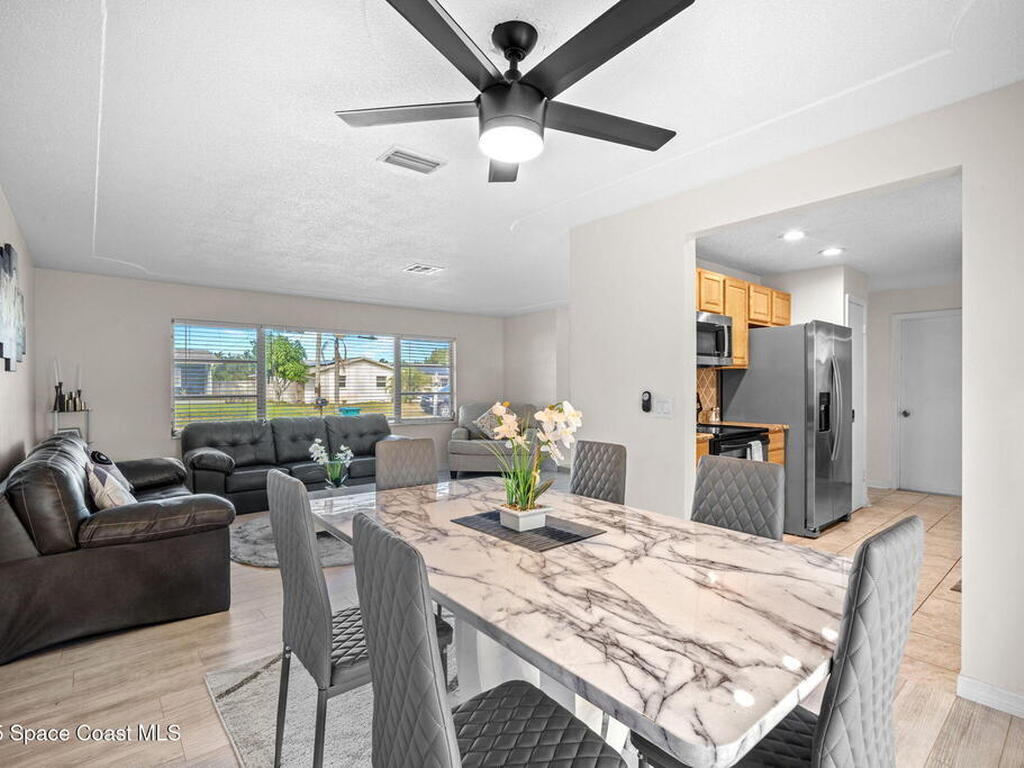 1505 W Central Avenue, Merritt Island, FL 32952