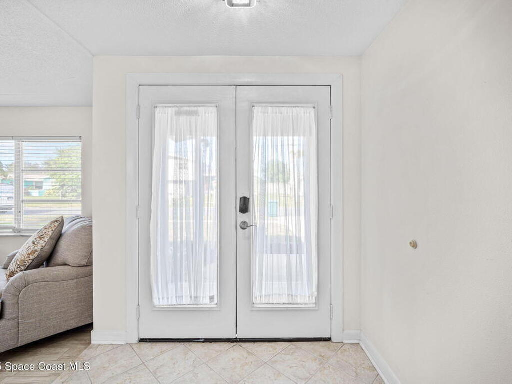 1505 W Central Avenue, Merritt Island, FL 32952