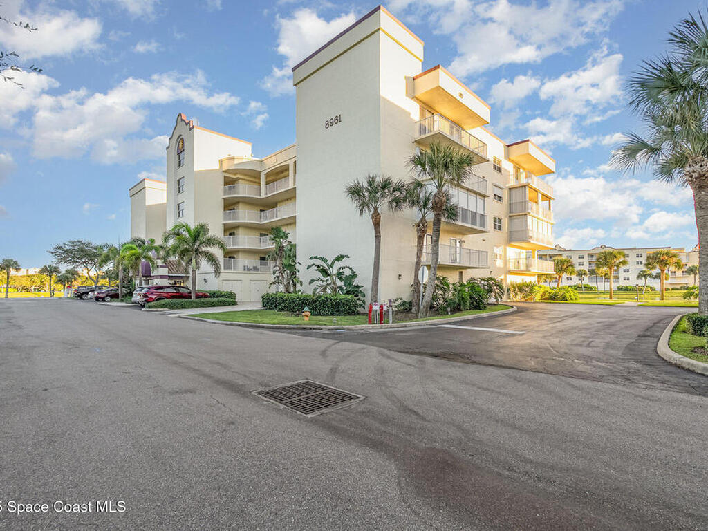 8961 Lake Drive, Cape Canaveral, FL 32920