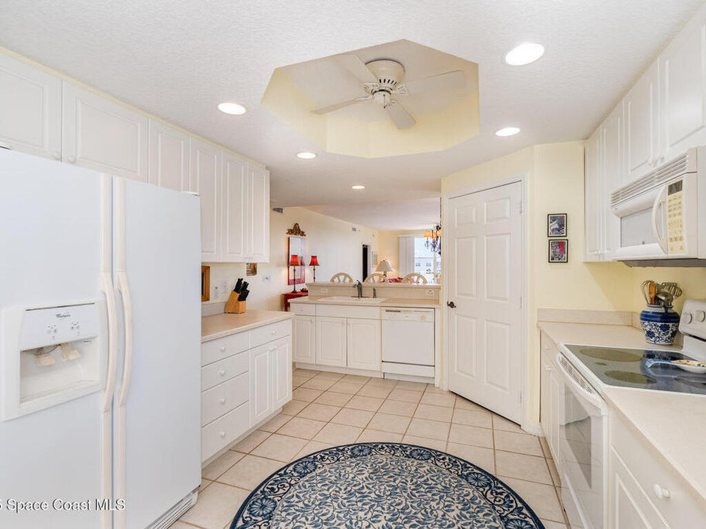 8961 Lake Drive, Cape Canaveral, FL 32920