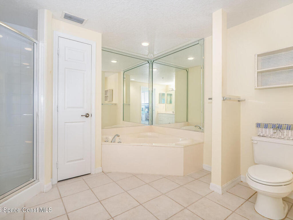 8961 Lake Drive, Cape Canaveral, FL 32920