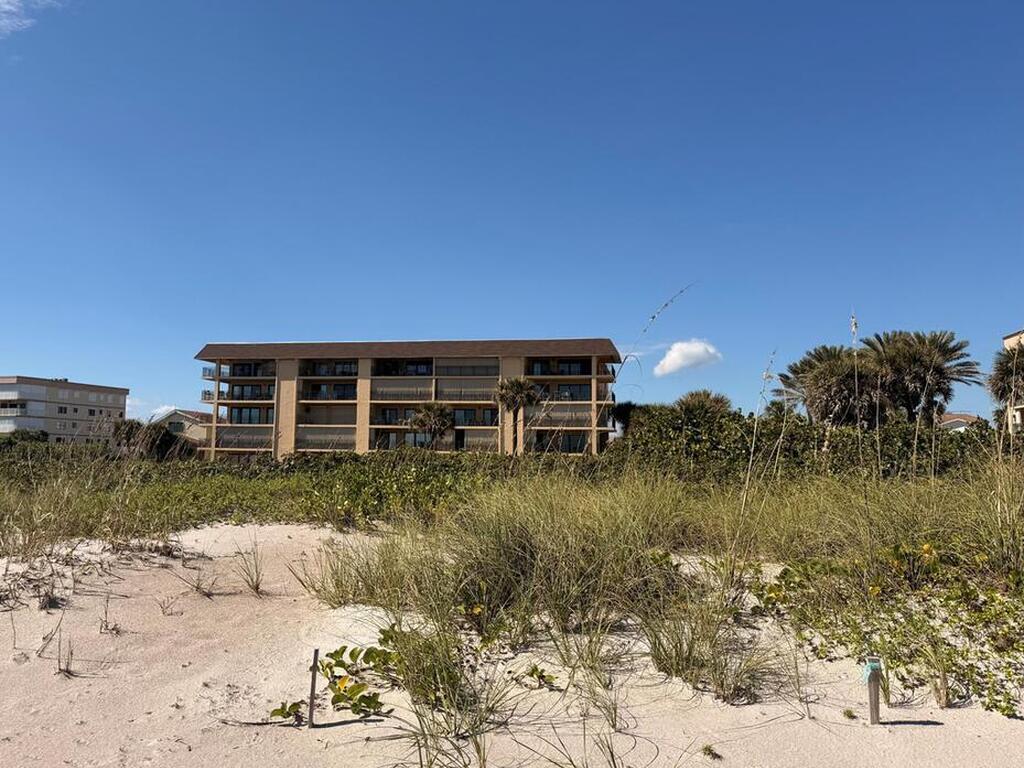 555 Jackson Avenue, Cape Canaveral, FL 32920