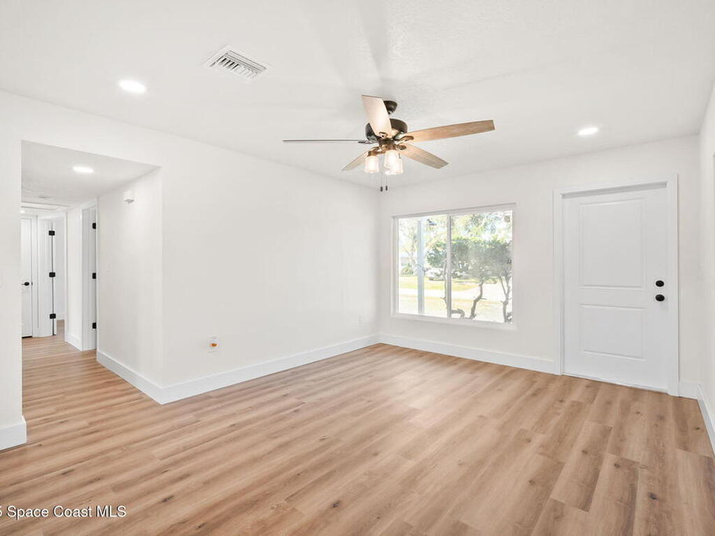 1809 Jackson Avenue, Melbourne, FL 32935