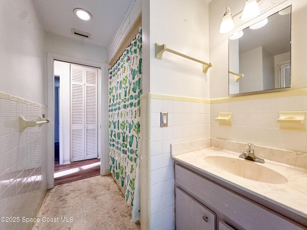 706 Marlene Drive, Holly Hill, FL 32117