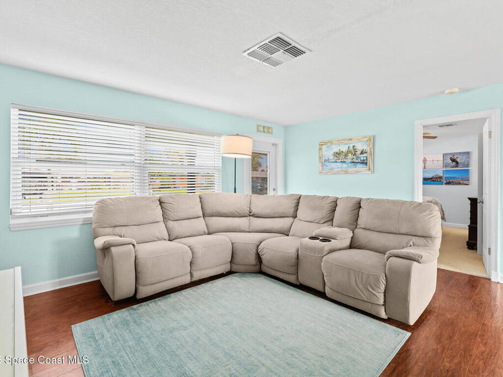 1623 E Central Avenue, Merritt Island, FL 32952