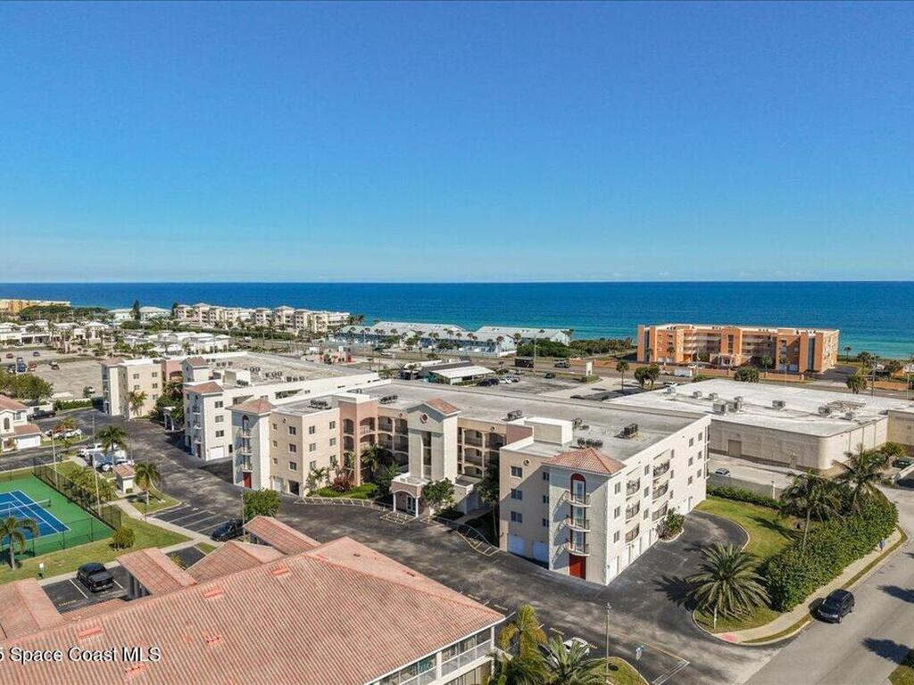 121 Lancha Circle, Satellite Beach, FL 32937