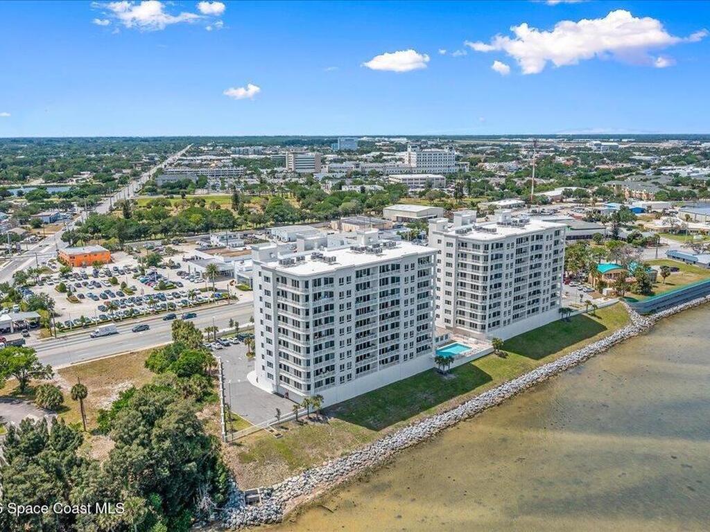 1465 S Harbor City Boulevard, Melbourne, FL 32901