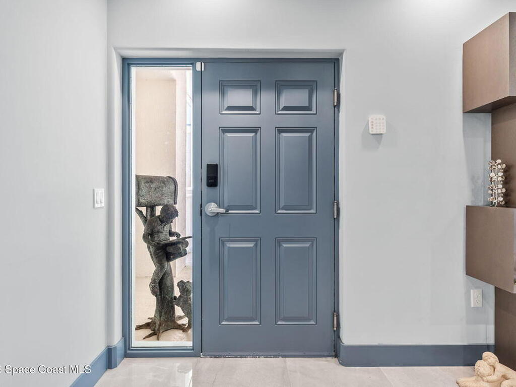 1465 S Harbor City Boulevard, Melbourne, FL 32901