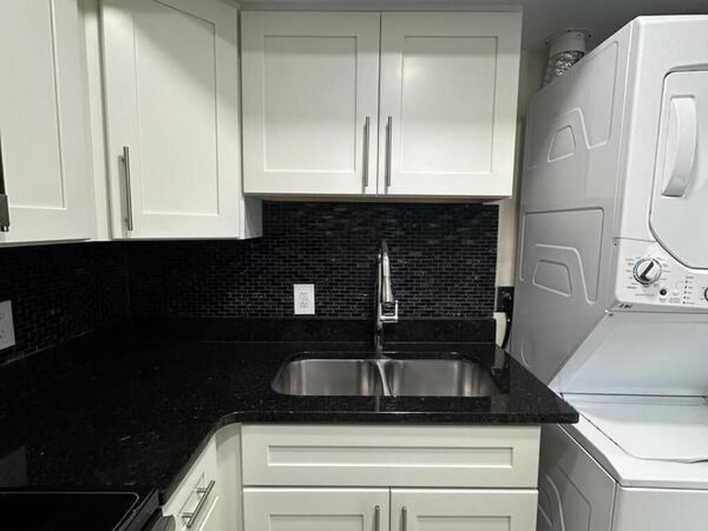 837 Hickory Street, Melbourne, FL 32901