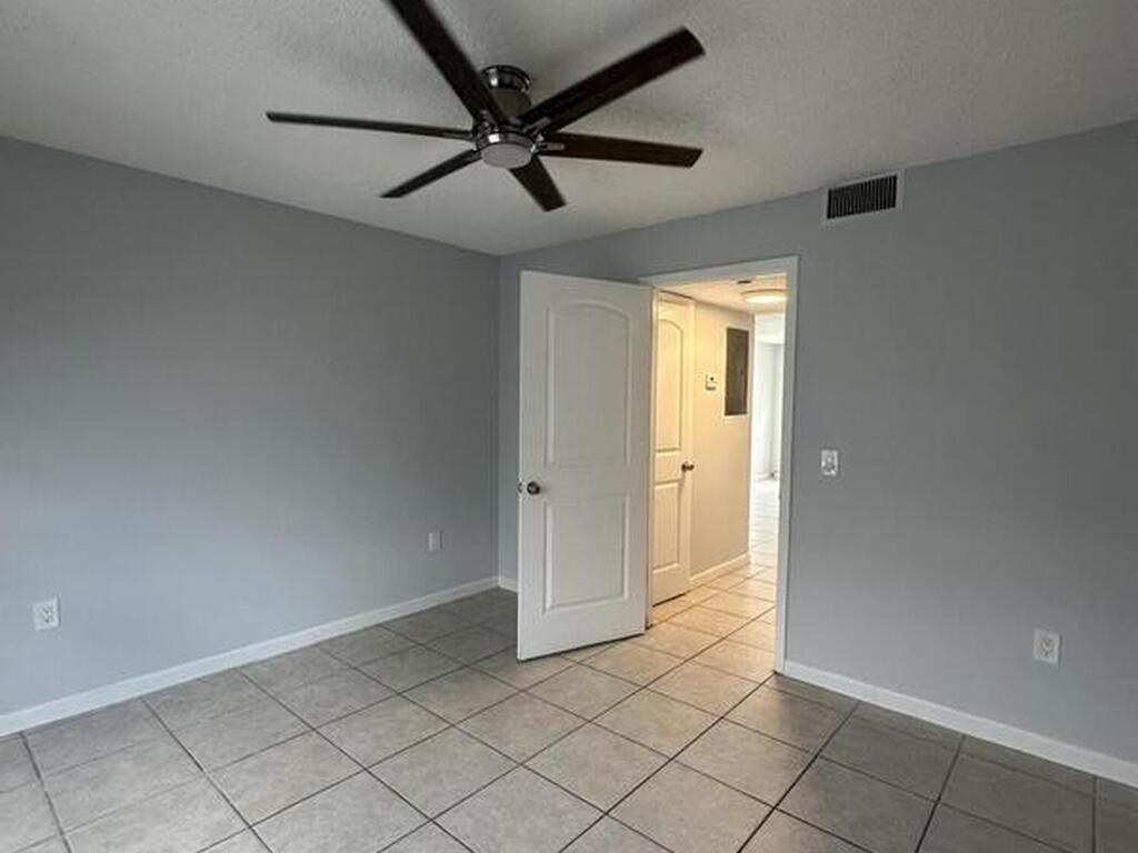 837 Hickory Street, Melbourne, FL 32901