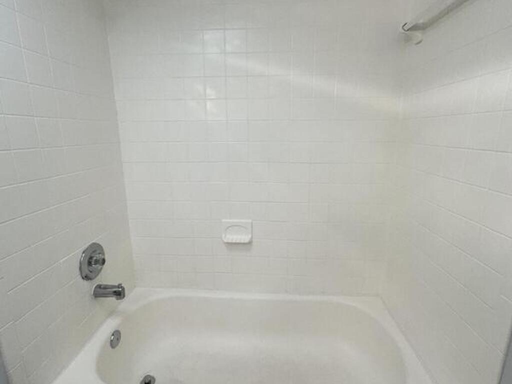 837 Hickory Street, Melbourne, FL 32901