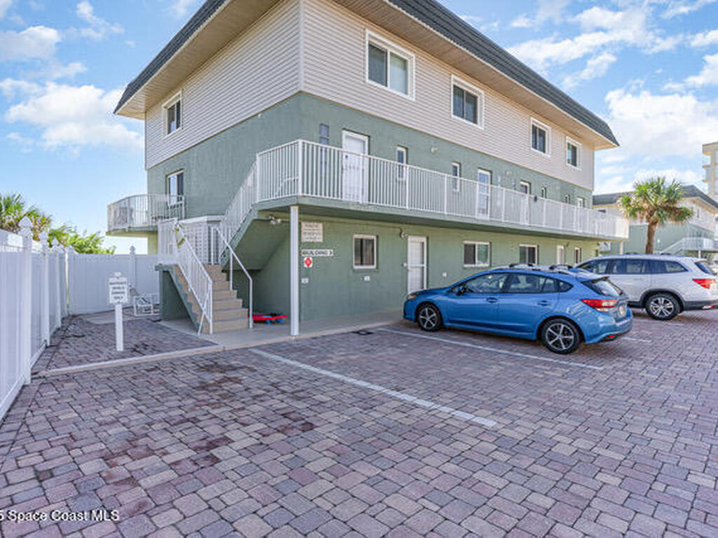 2925 N Highway A1a, Indialantic, FL 32903