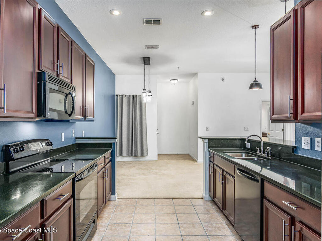 4047 Meander Place, Suntree, FL 32955