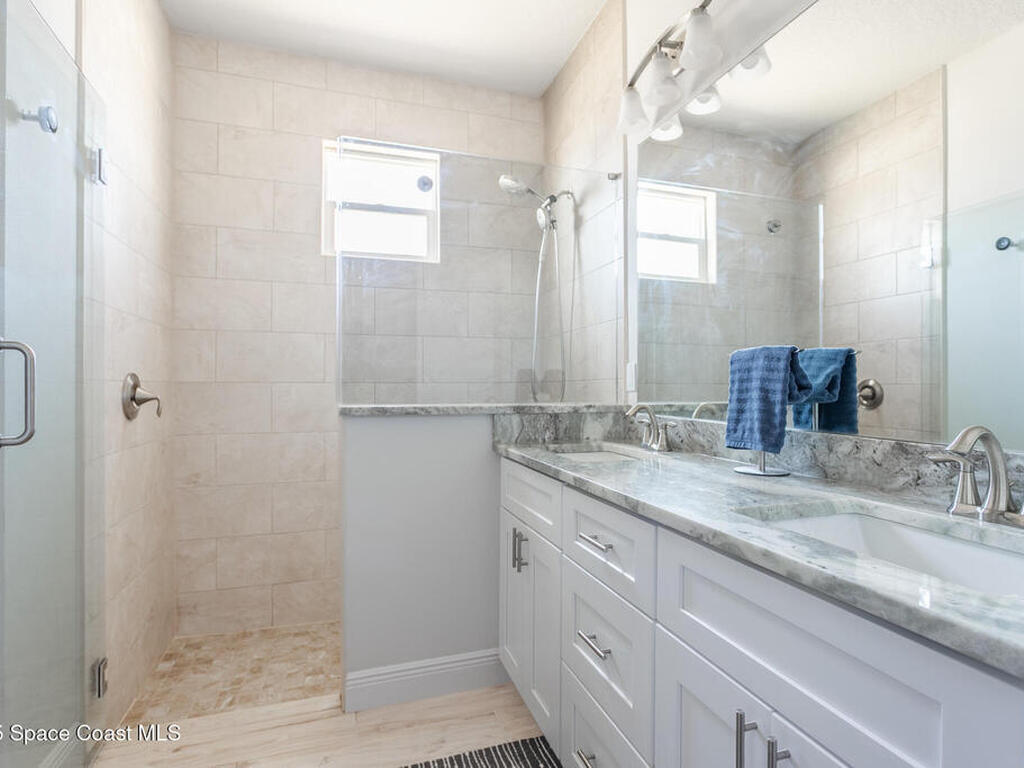 612 Osmosis Drive, Palm Bay, FL 32908