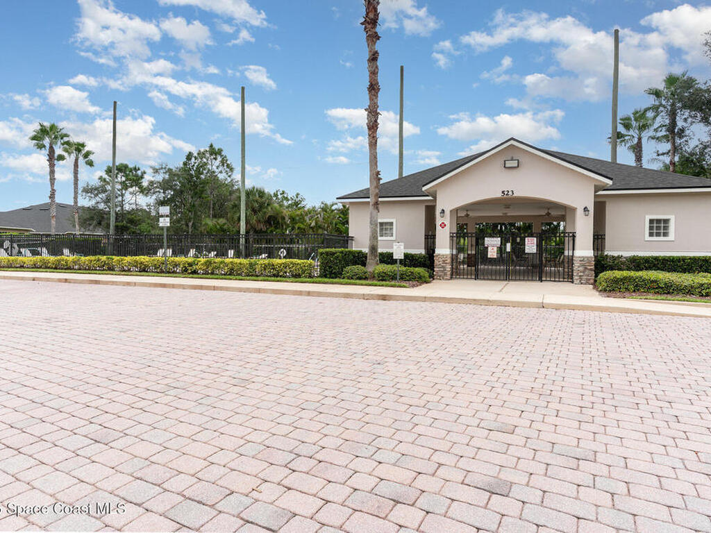 665 Remington Green Drive, Palm Bay, FL 32909