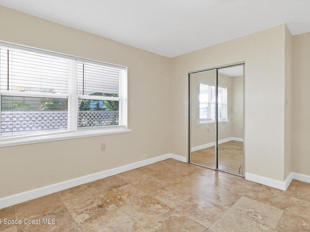 3949 Canal Drive, Sebastian, FL 32976