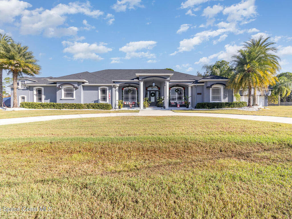 2795 Fawn Lake Boulevard, Mims, FL 32754