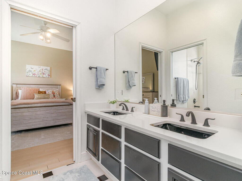 2795 Fawn Lake Boulevard, Mims, FL 32754