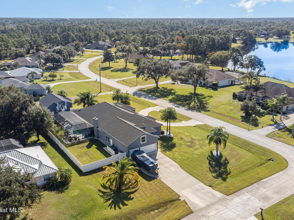 2795 Fawn Lake Boulevard, Mims, FL 32754