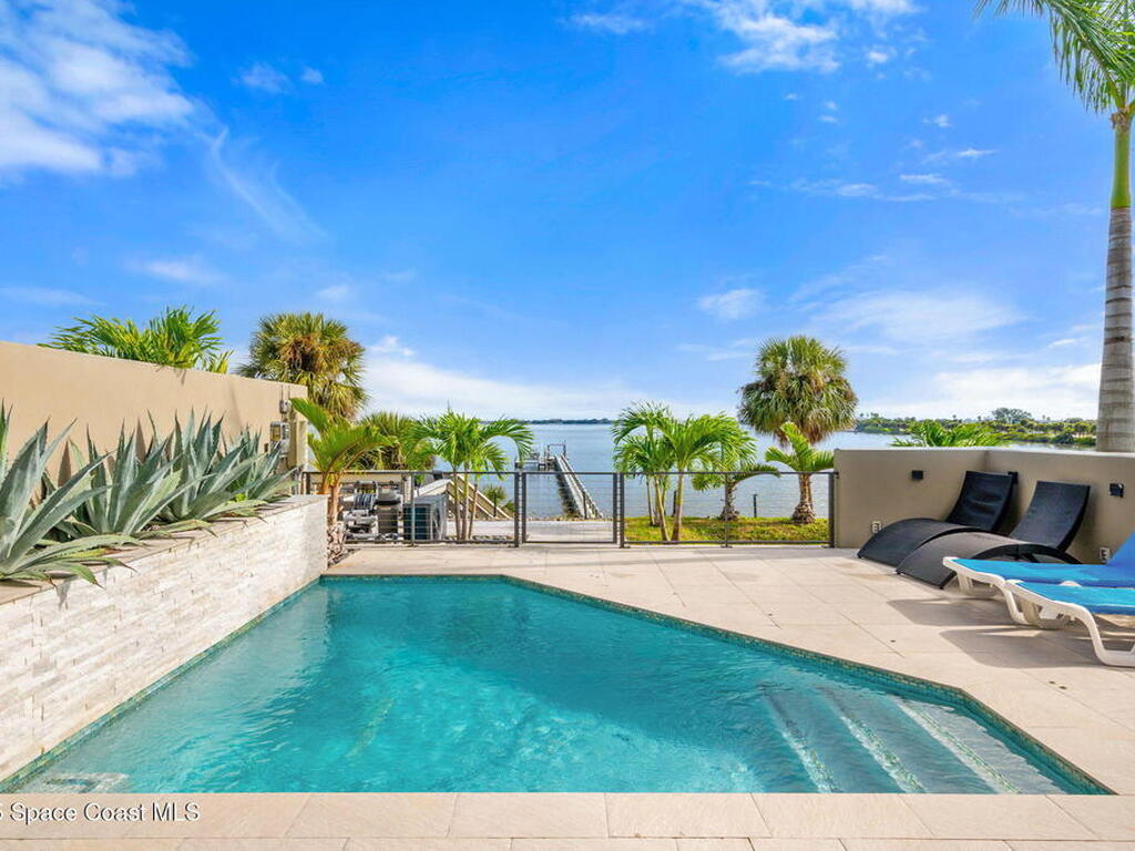 1809 Riverview Drive, Melbourne, FL 32901