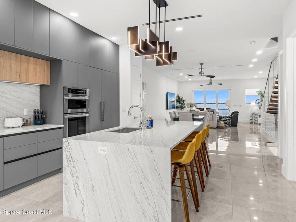 1809 Riverview Drive, Melbourne, FL 32901