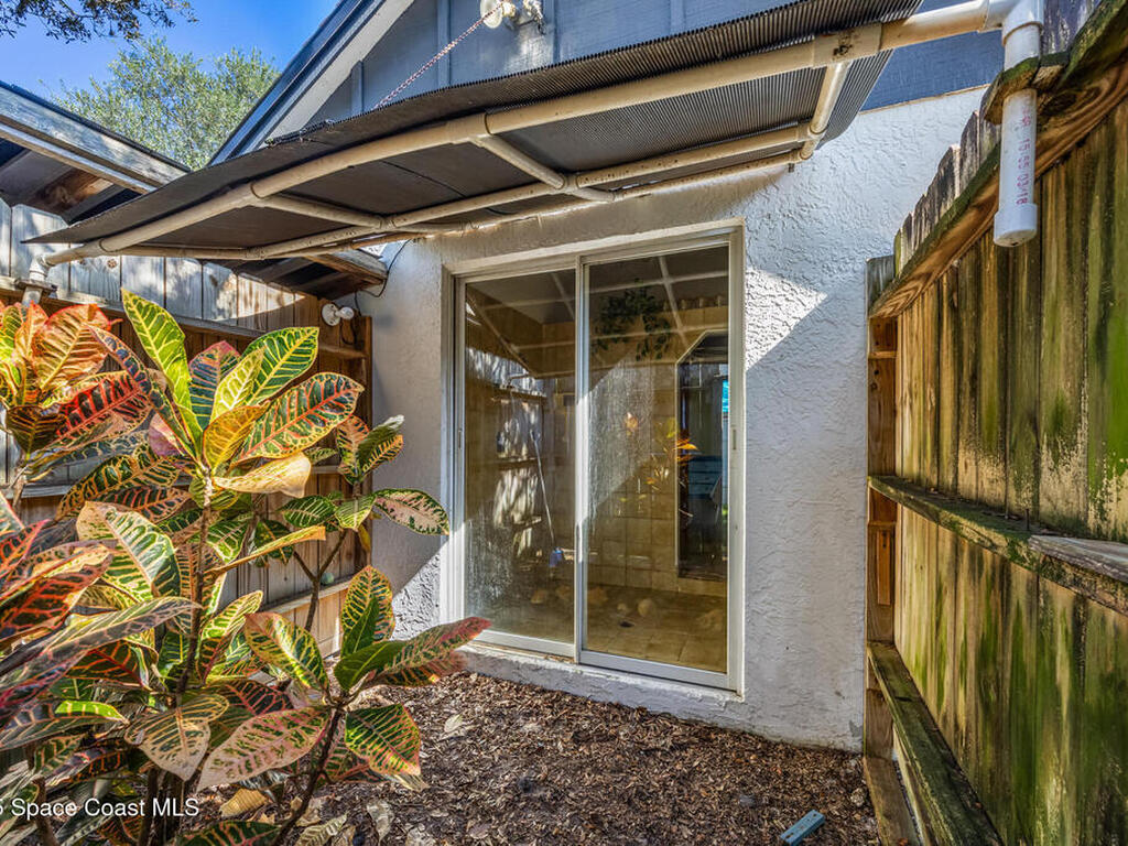 1007 Pineapple Avenue, Palm Bay, FL 32905