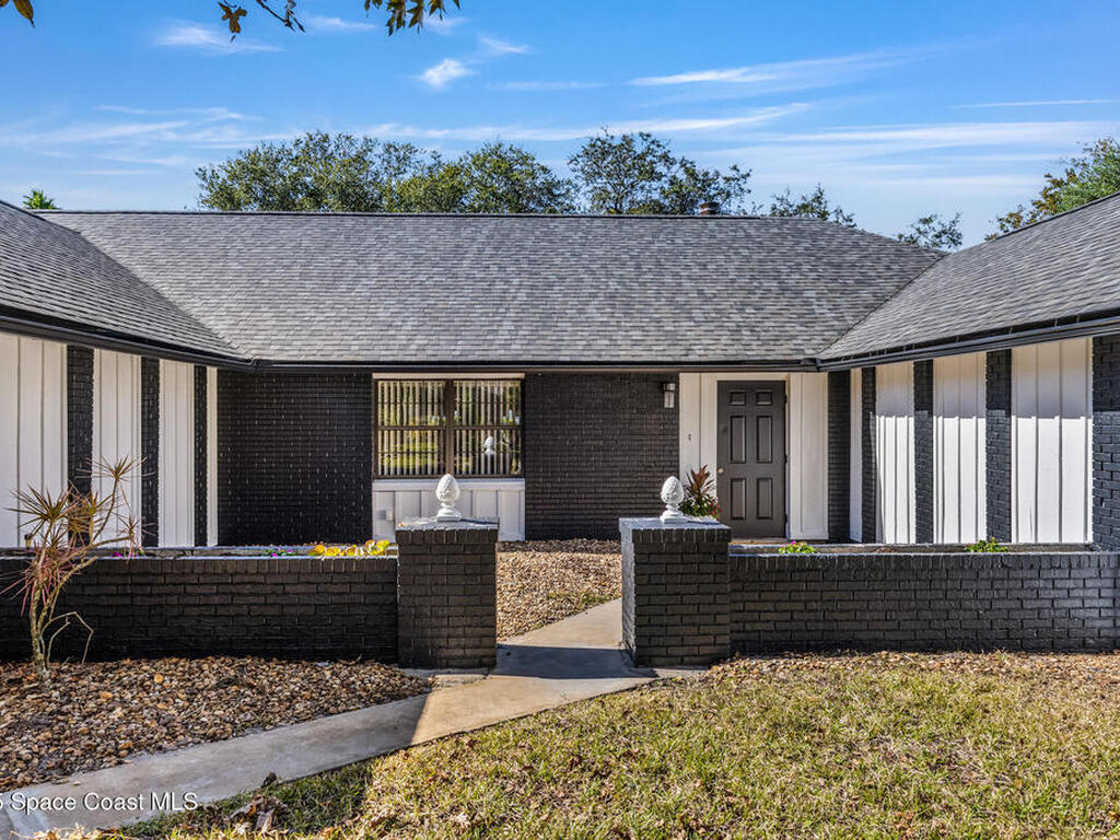 1007 Pineapple Avenue, Palm Bay, FL 32905