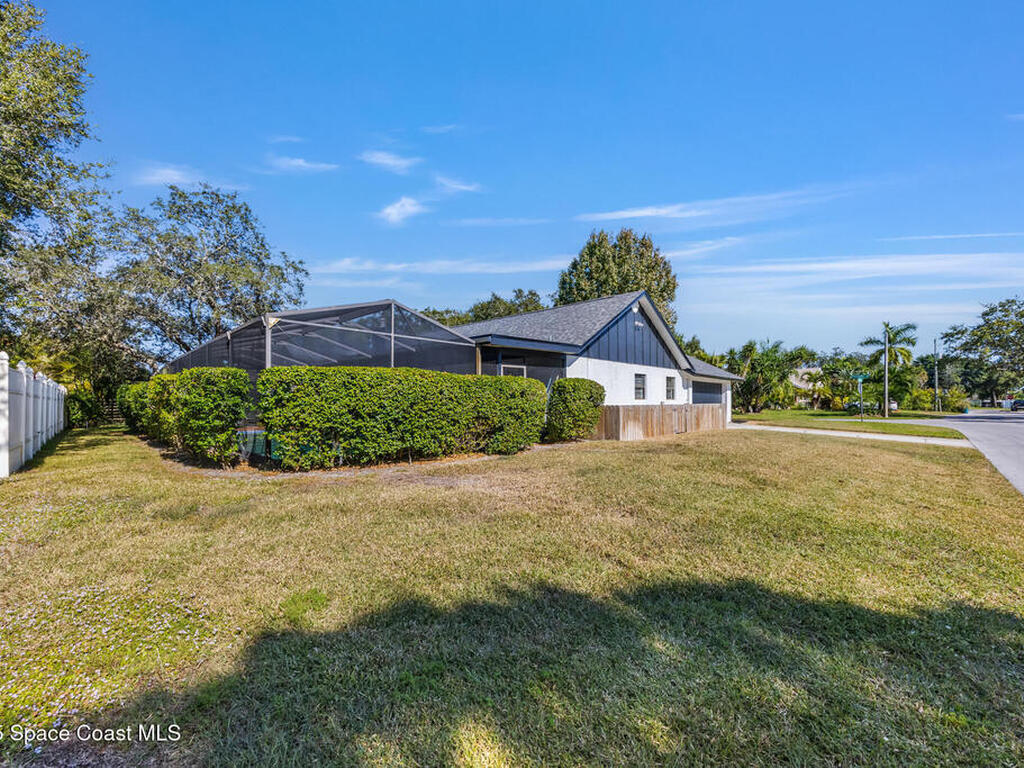 1007 Pineapple Avenue, Palm Bay, FL 32905