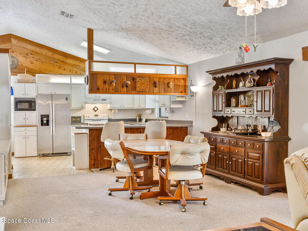 1007 Pineapple Avenue, Palm Bay, FL 32905