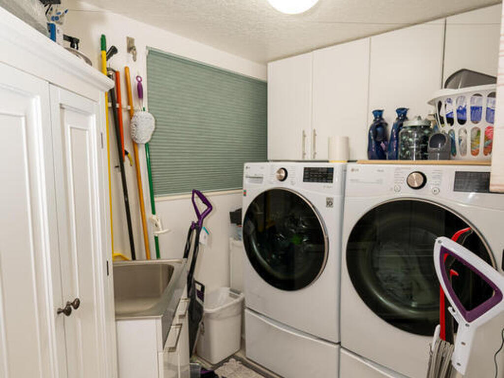 1791 Jimmy Buffett Memorial Highway, Indian Harbour Beach, FL 32937