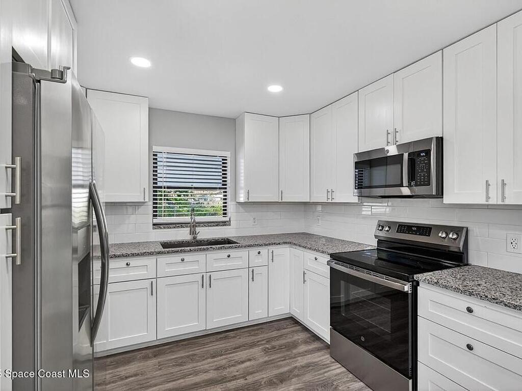 805 36th Avenue, Vero Beach, FL 32960