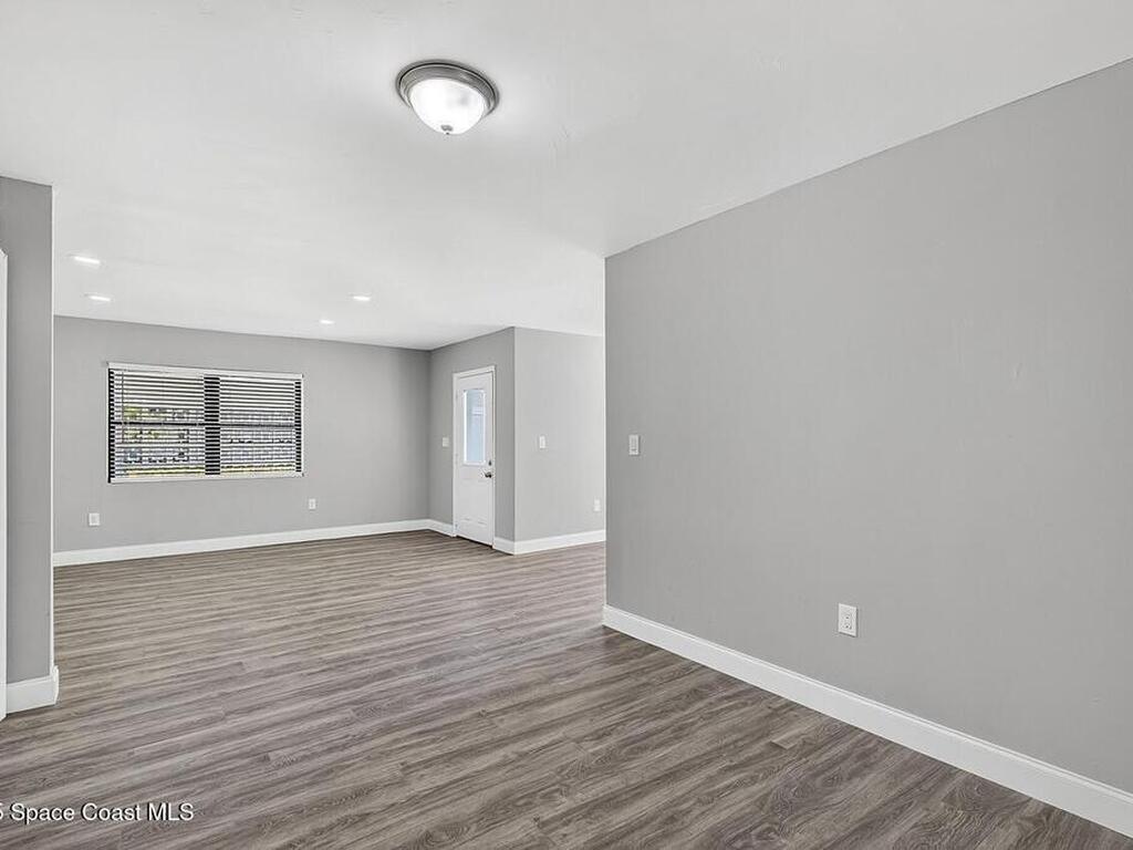 805 36th Avenue, Vero Beach, FL 32960