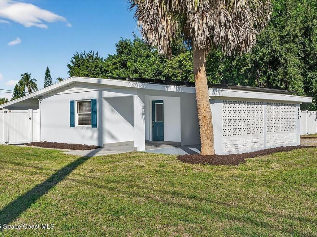 805 36th Avenue, Vero Beach, FL 32960