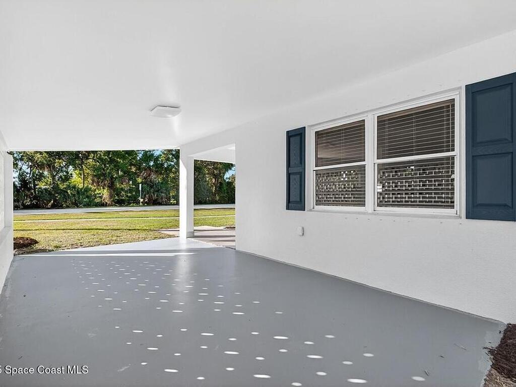 805 36th Avenue, Vero Beach, FL 32960