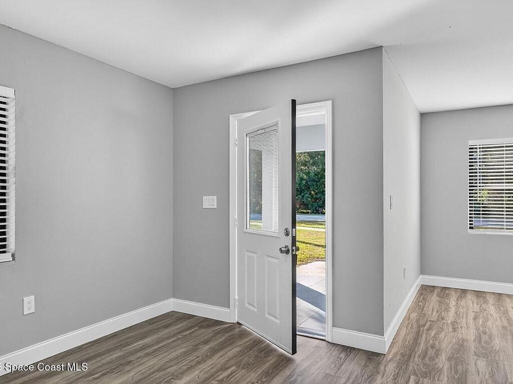 805 36th Avenue, Vero Beach, FL 32960