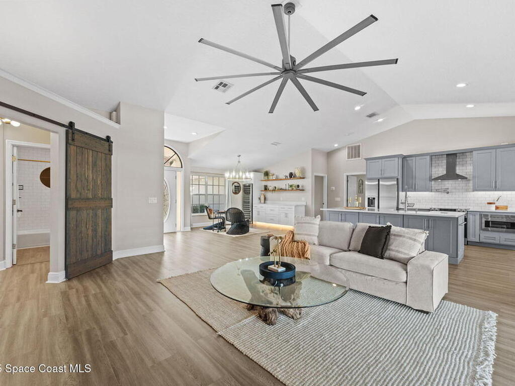 812 Spanish Wells Drive, Melbourne, FL 32940