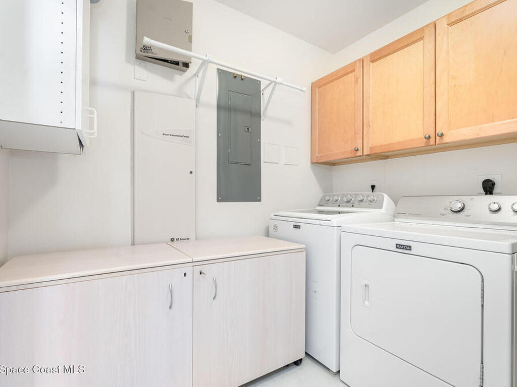 1437 Pineapple Avenue, Melbourne, FL 32935